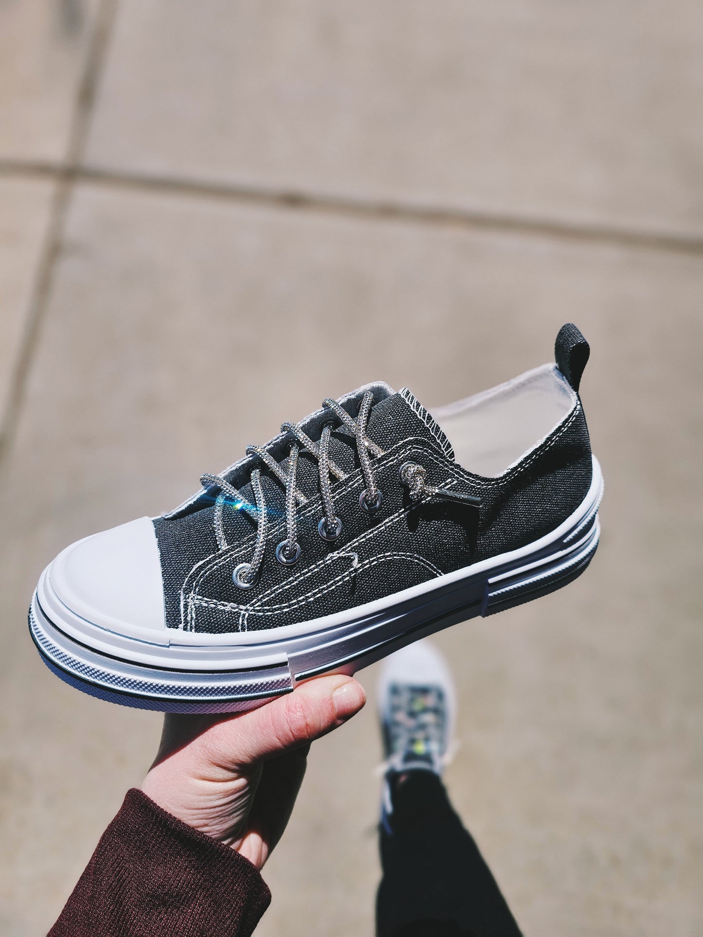 Aman Sparkle Black