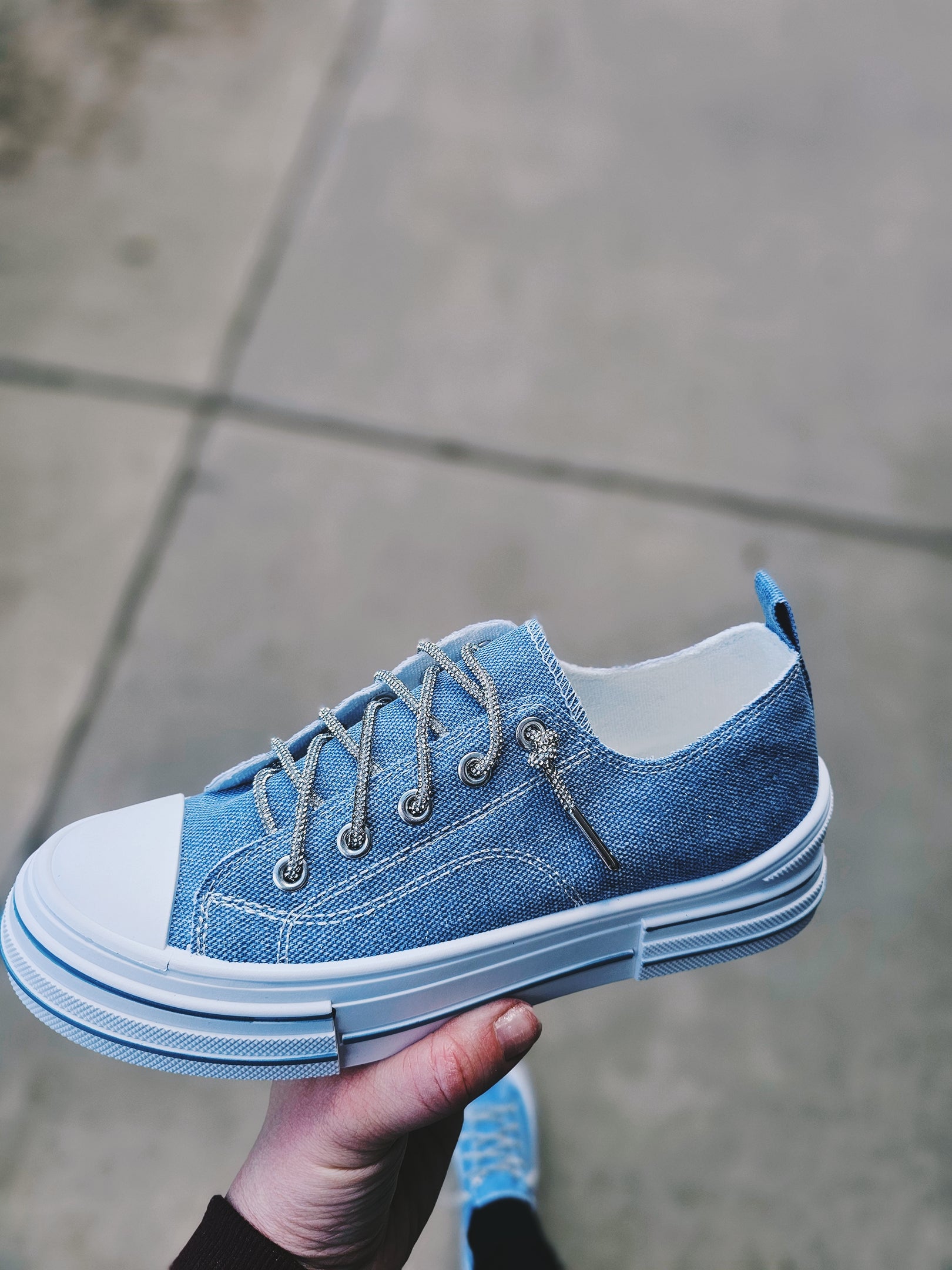 Aman Sparkle Blue
